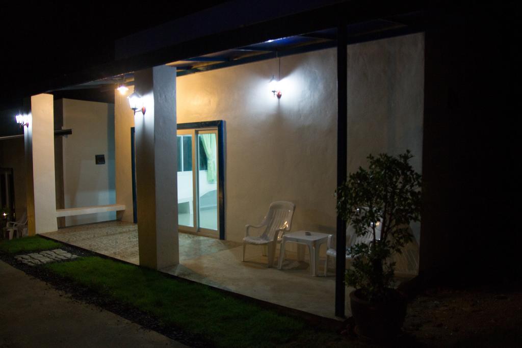 Keereelay Hotel Ko Lanta Eksteriør billede